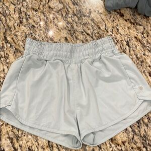 Athleta girl run free 2.5 shorts